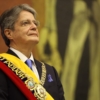 Presidente de Ecuador baja precios de combustibles sin contentar a indígenas