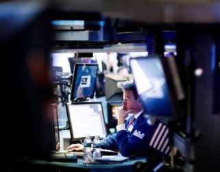 Wall Street cierra a la baja y el Dow Jones pierde un 0,43 %