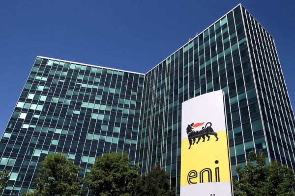 Italiana ENI restableció canje de petróleo venezolano por deuda luego de cuatro meses de suspensión