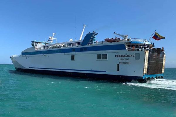 Reactivarán ruta del ferry La Guaira-Margarita en julio (+tarifas)