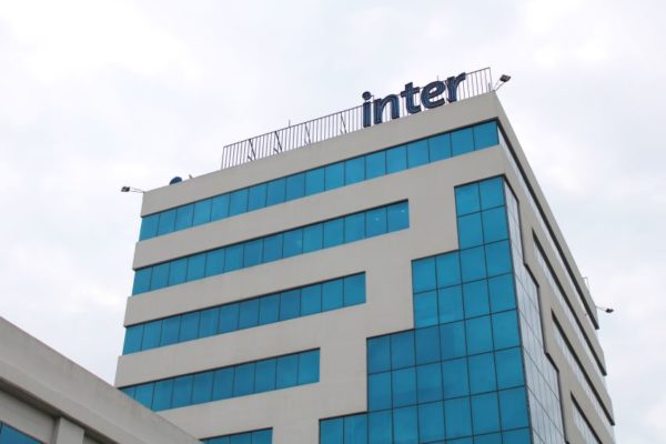 Fibra óptica directa: Inter lanza promoción de Internet y TV con tarifa fija durante un año