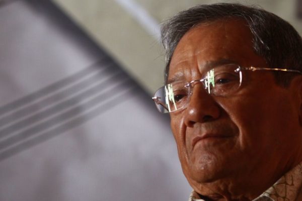 Subastan primer NFT de Armando Manzanero en más de 12.000 dólares