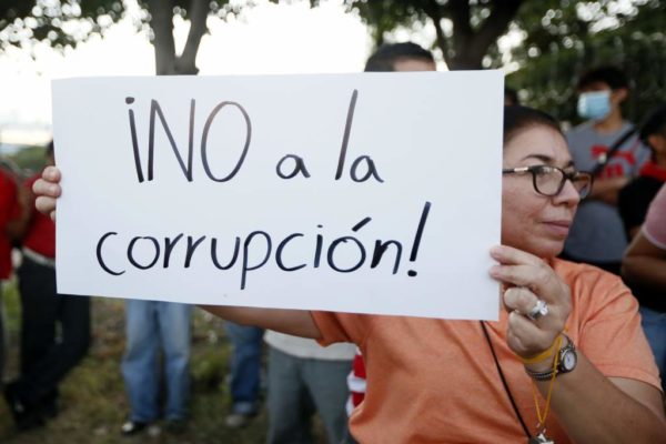 Venezuela ocupa el último lugar en el ranking de países que luchan contra la corrupción