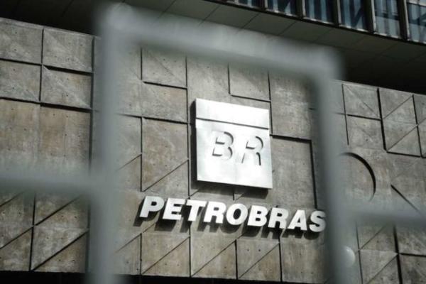 Beneficio neto de Petrobras cayó 32,9% en el primer semestre de 2023