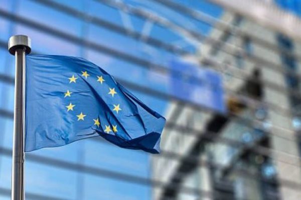 La UE estudia sancionar a unos 140 individuos rusos para el 24 de febrero