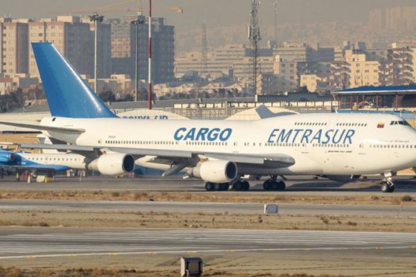 Tribunal de EEUU autoriza confiscación de avión de venezolana Emtrasur varado en Argentina