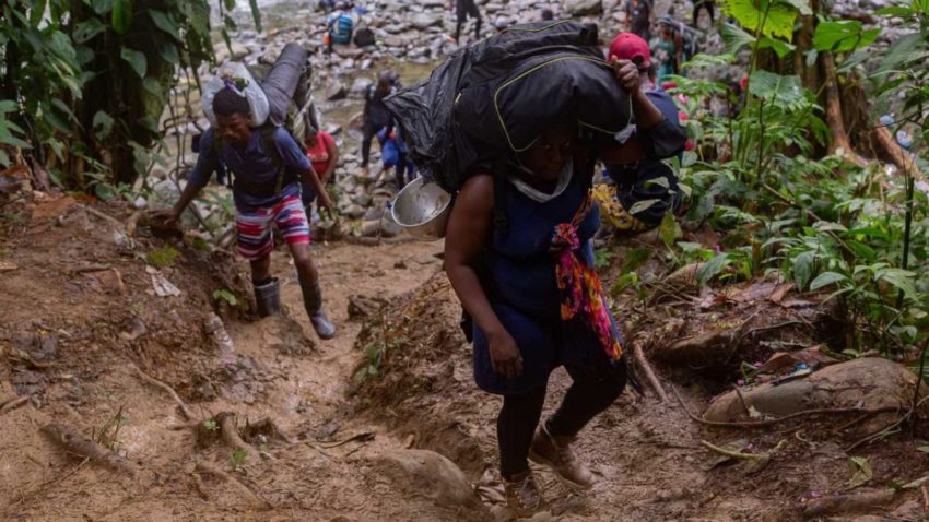 La selva de Darién en Panamá es una travesía peligrosa para los migrantes
