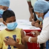 Arrancan jornada de vacunación masiva contra el covid-19 en todo el país