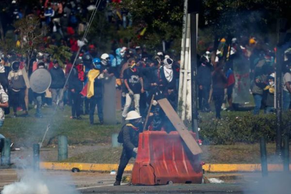 Pérdida de 100 millones de dólares por protestas para exportadores de Ecuador