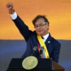 Petro arranca mandato con polémica: ofrece «paz total» y confirma dura reforma tributaria