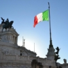 Nuevo Gobierno de Italia se comprometió a reducir la deuda pública y el déficit