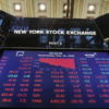 Bolsa de Nueva York cerró en baja por expectativa de nuevo aumento de tasas de la Fed