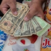 Analistas | ¿Alerta hiperinflacionaria? Precios en dólares de los alimentos subieron 66,7% en 2022