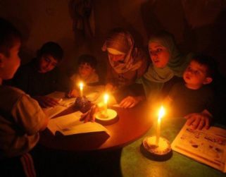 Cierra la única central eléctrica de Gaza por falta de combustible