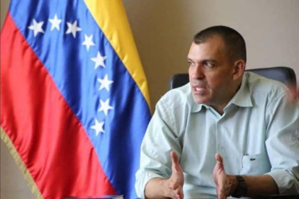 Min. Abreu solicitó a Maduro reducir la presión tributaria en algunos sectores industriales