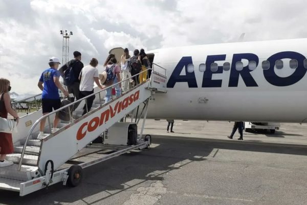 Aeropostal reactivó los vuelos directos desde Valencia hacia Porlamar (+video)