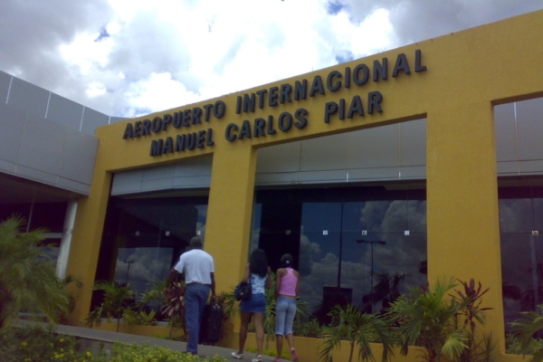 Más de 17 mil pasajeros mensuales se movilizan en aeropuertos de Ciudad Guayana y Ciudad Bolívar
