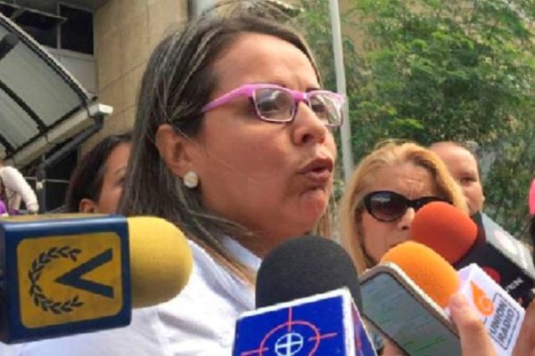 Sindicato dispuesto a negociar deuda que queda pendiente con los docentes