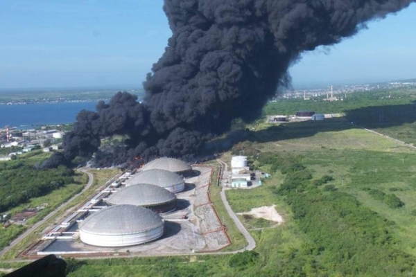 Cuba pide ayuda a EEUU para rehabilitación ambiental por incendio en Matanzas