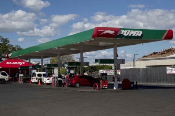 Nicaragua extiende congelamiento de precios de combustibles una semana más