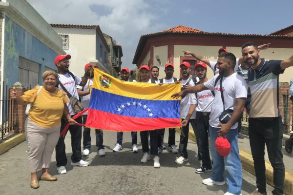 Turistas y turoperadores de la India visitan Venezuela
