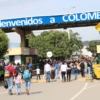 Colombia cerró la frontera a vehículos de transporte público venezolanos