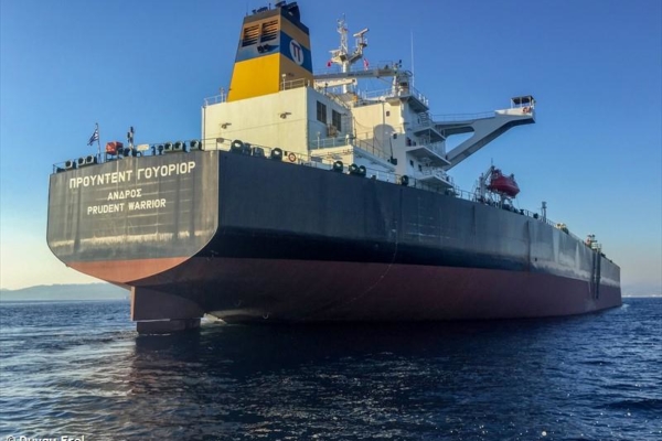 Acuerdan liberación de tripulación de dos petroleros griegos incautados por Irán