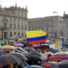 Miles de colombianos protestaron en varias partes del país contra el proyecto de reforma fiscal de Petro