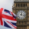 Primer ministro de Reino Unido planea aumentar impuestos y reducir el gasto público