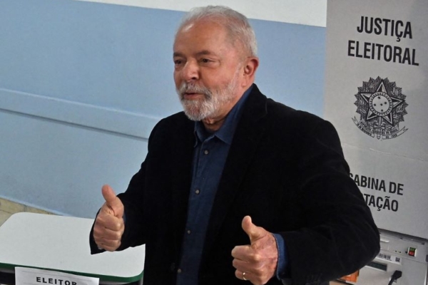 Lula se enfrenta a petroleras internacionales por polémico impuesto a exportaciones de crudo