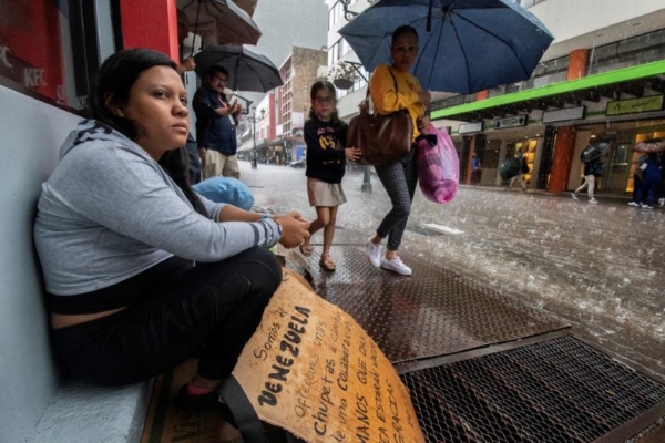 Migrantes atascados en México realizarán «viacrucis» para pedir entrada a Estados Unidos