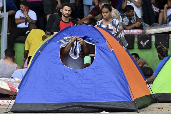 Migrantes venezolanos serán llevados a refugio en Ciudad de Panamá