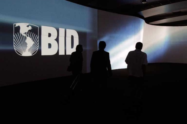 BID afirma que la digitalización y la inversión sostenible marcarán el mundo que se viene