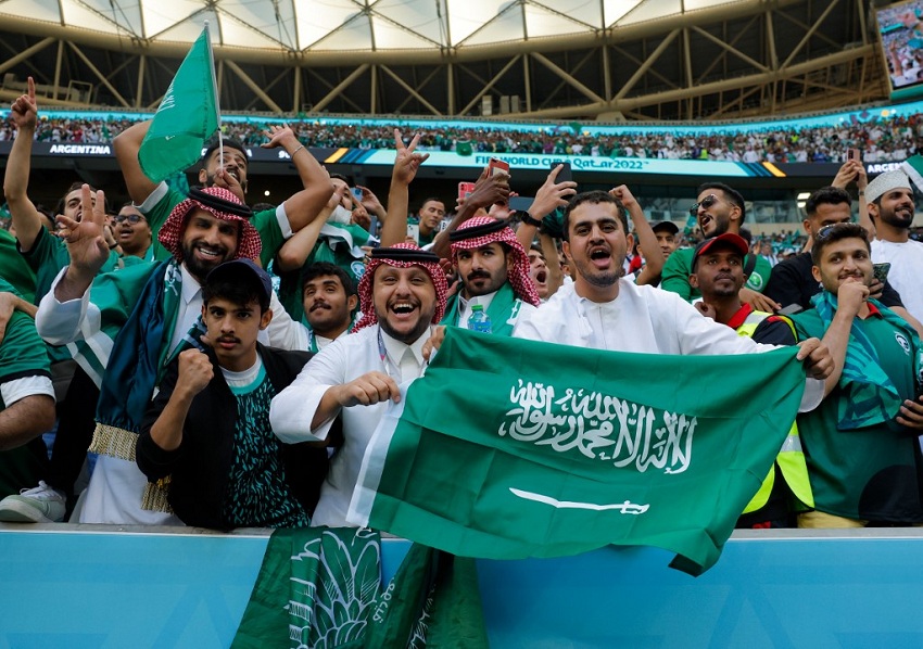 La Argentina de Messi se estrella en el debut ante Arabia Saudita