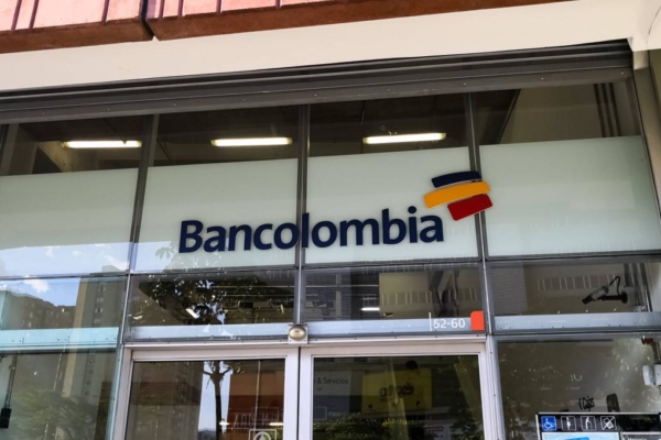 Bancolombia estima que el PIB en el país bajará del 7,8 % en 2022 al 0,9 % en 2023