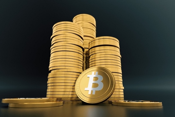 Bitcoin cayó 3% esta semana pero sigue muy por encima de los mínimos de 2022