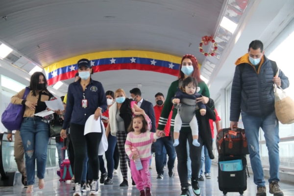 88 migrantes venezolanos regresaron al país desde Ecuador con el Plan Vuelta a la Patria
