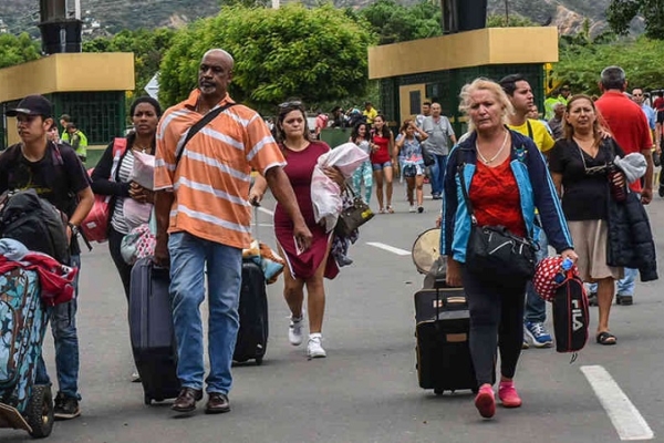 Colombia pide corresponsabilidad regional para financiar éxodo de migrantes venezolanos