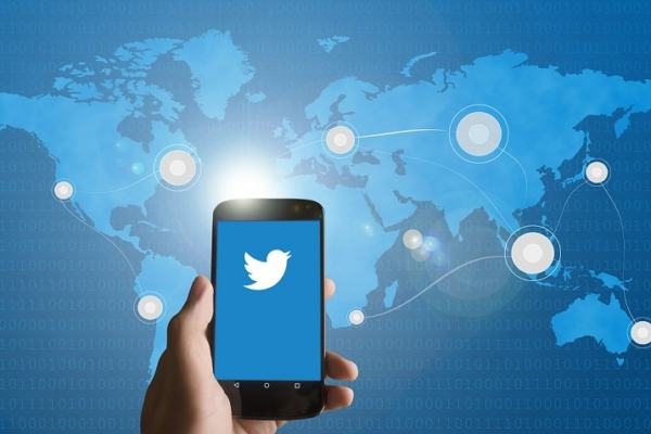 Algoritmo de acceso libre de Twitter: ¿Transparencia o truco publicitario?