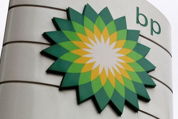 Remuneración de directivo de petrolera BP se duplicó tras la invasión de Ucrania