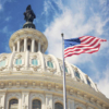 Senadores republicanos retrasan la votación sobre la deuda en EEUU por recortes en defensa
