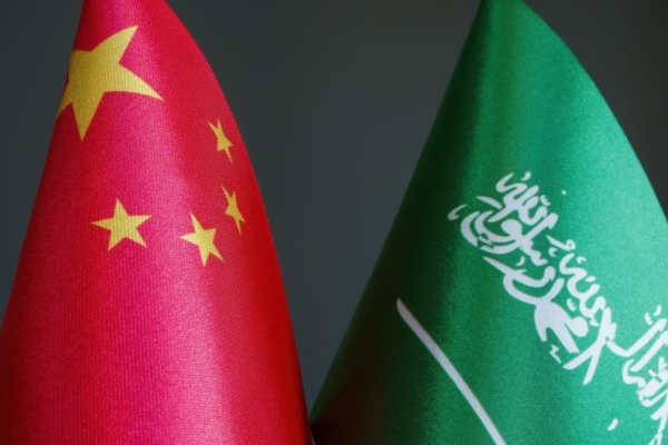 China busca sustituir a EEUU y firma acuerdos con Arabia Saudita por más de 29 mil millones de dólares