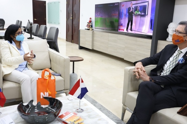 Venezuela y Países Bajos revisaron los pasos a seguir para la reapertura de la frontera con las islas ABC