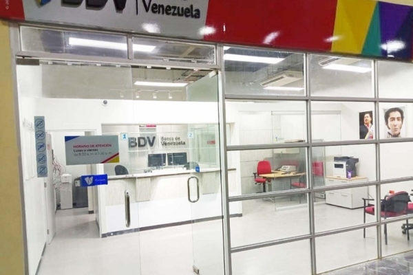 Nueva oficina del BDV impulsa actividad económica en la frontera