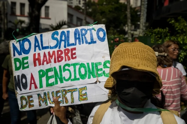 Miles de empleados públicos y pensionados en la calle evidencian rebrote de conflictividad social