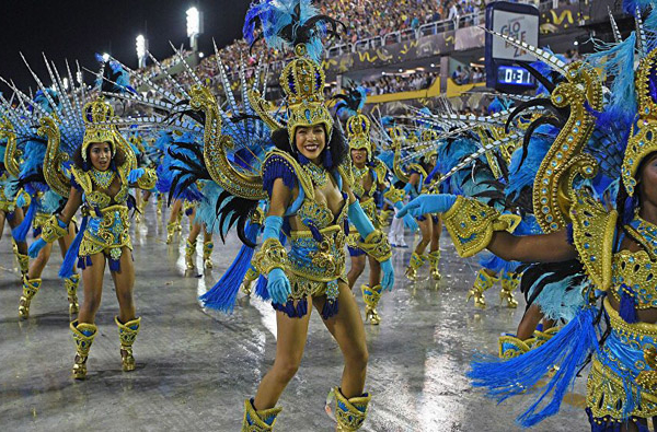 Primer carnaval pleno tras pandemia pondrá a bailar a 46 millones en Brasil