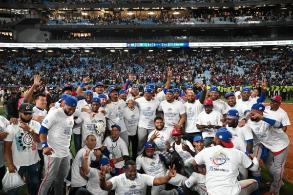 Tigres dominicanos domaron a los Leones de Venezuela para ganar la Serie del Caribe con blanqueo