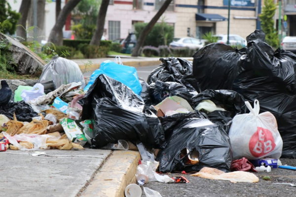 Afirman que el 15% de los municipios del país contrata a empresas privadas para la recolección de desechos