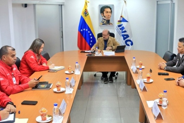 Presidente del INAC se reunió con representantes de Aruba Airlines para evaluar el estatus de la línea aérea