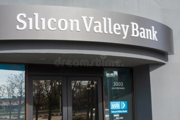 Falta de liquidez e insolvencia: Reguladores de EEUU cerraron Silicon Valley Bank y protegerán sus depósitos